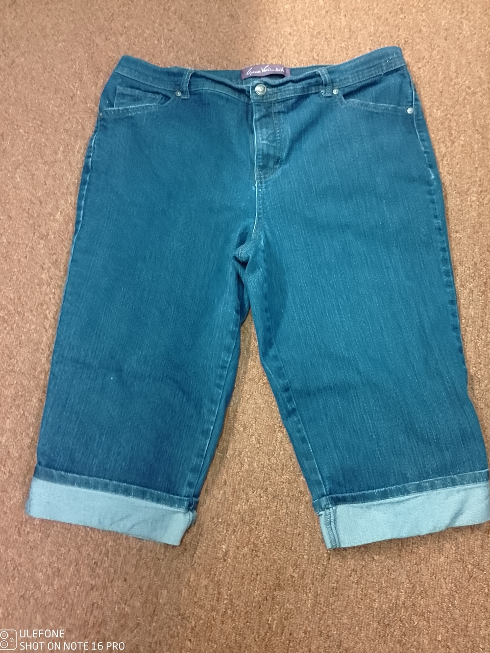 Gloria Vanderbilt 16W Cropped Jeans